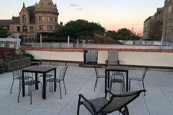 Rented by Corcoran | media 18