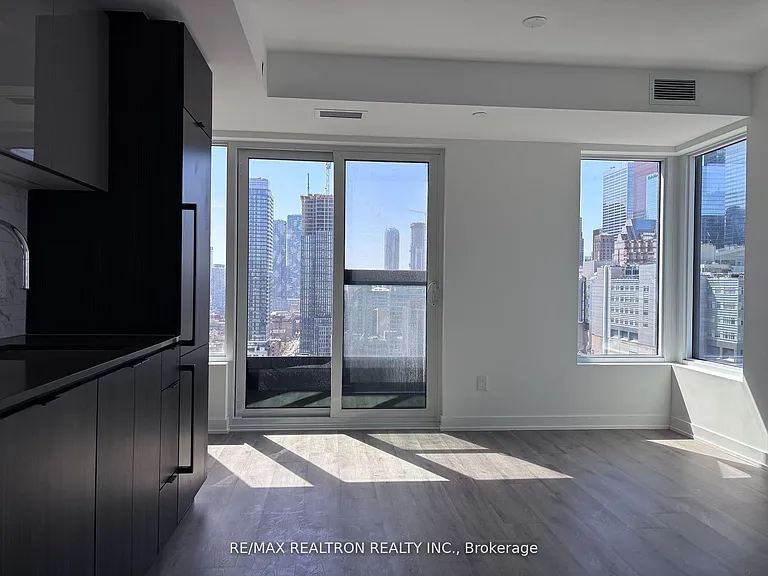 252 Church St #2515 — Photo 10