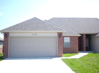 460 W Grace St, Republic, MO 65738