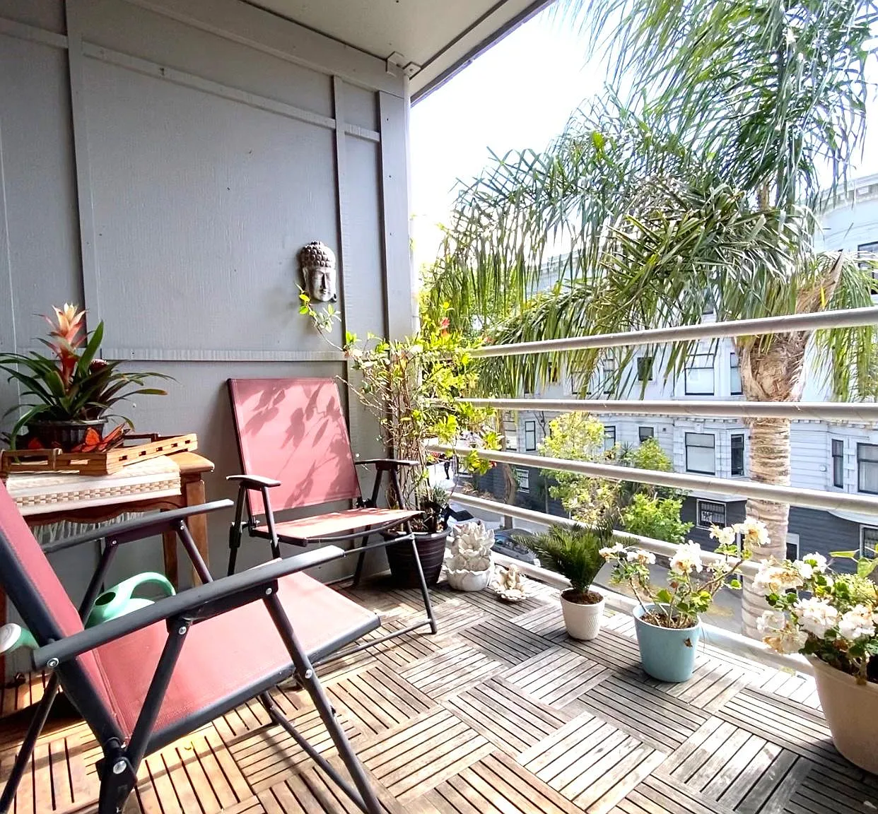 1006 Steiner St — Photo 3