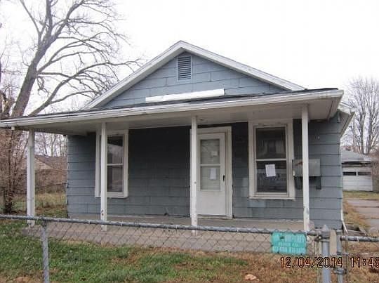 1st image of 2424 Bryan Ave