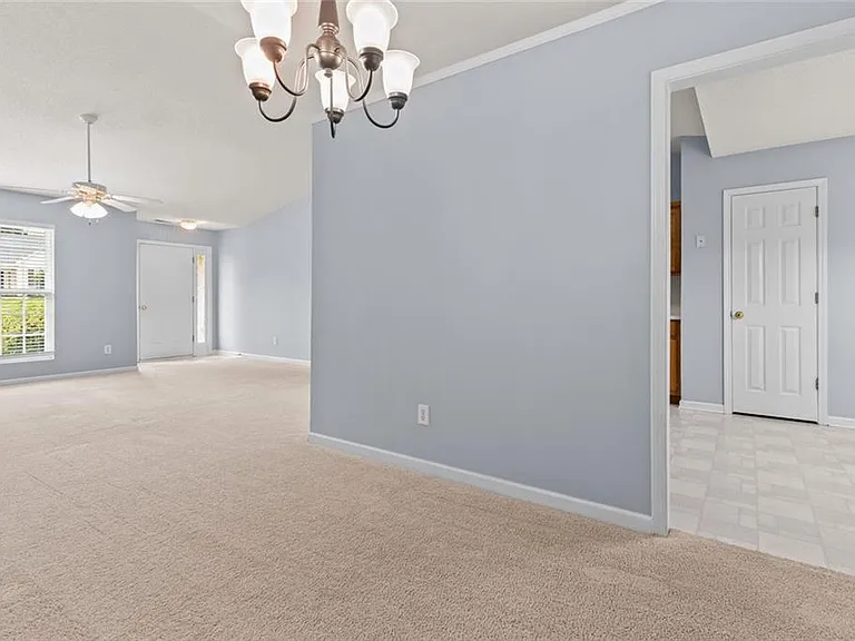 2510 Fort Daniels Dr NE — Photo 9