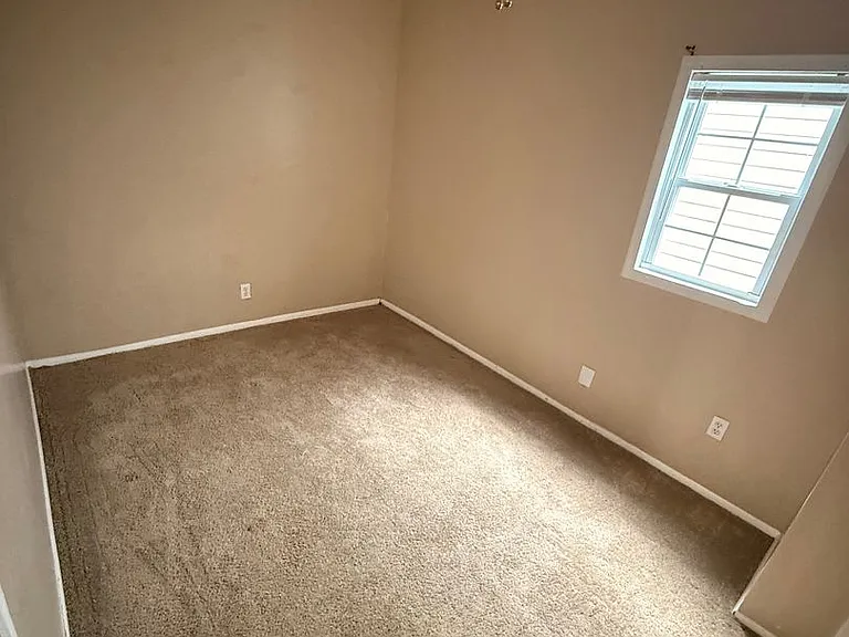 1321 Rufer Ave #2 — Photo 14
