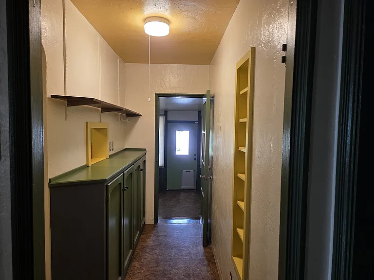 2501 E Drachman St — Photo 18