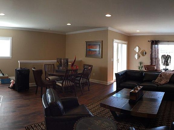 2nd image of 9520 Main St APT C