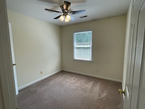 902 Nottingham Dr — Photo 15