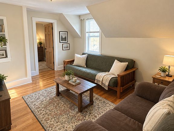 5th image of 38 Crosby St #2