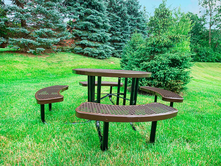 Scioto Ridge Picnic Table area