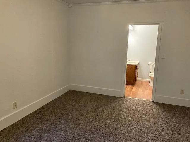 18 W Bowman Ave — Photo 11