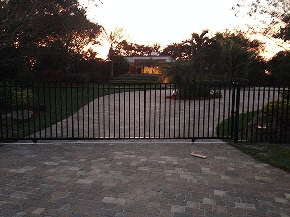 4th image of 6339 NW 66th Way