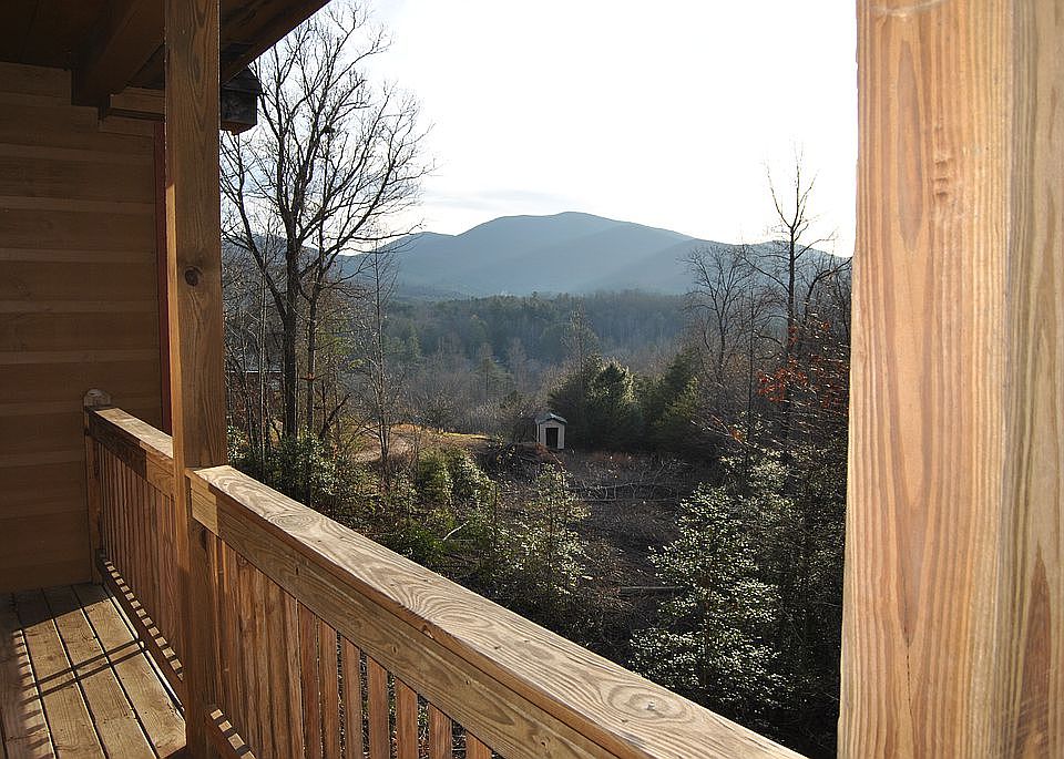 2nd image of 173 Paradise Rd
