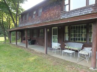 378 Old Cricket Hill Rd, Conway, MA 01341