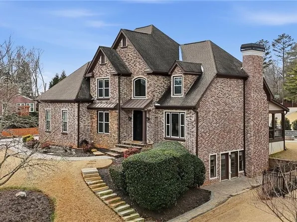 1105 Dapplefawn Ct, Alpharetta, GA 30005