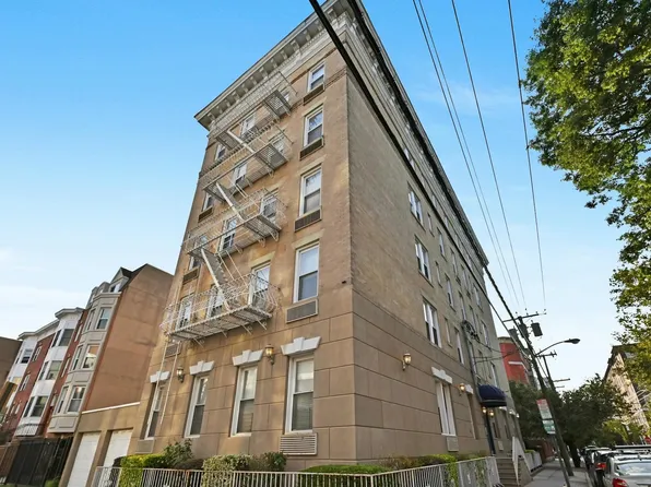 734 Adams Street 4B image 15 of 16