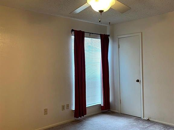 2nd image of 2929 Pegasus Dr #2929
