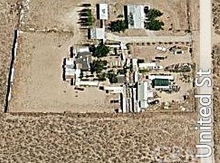 9867 United St, Mojave, CA 93501
