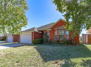 2240 NW 157th St, Edmond, OK 73013