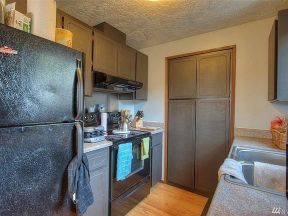 3rd image of 4839 Rumac St SE #A