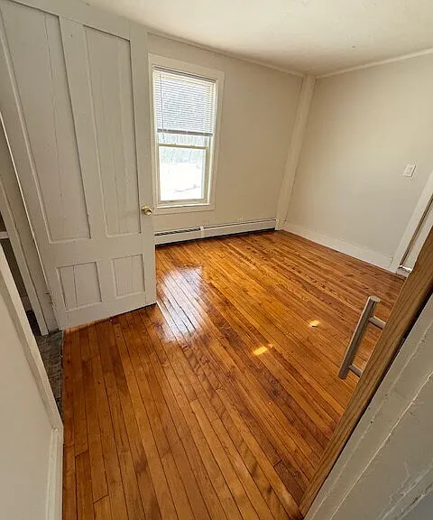 90 Roak St #3 — Photo 4