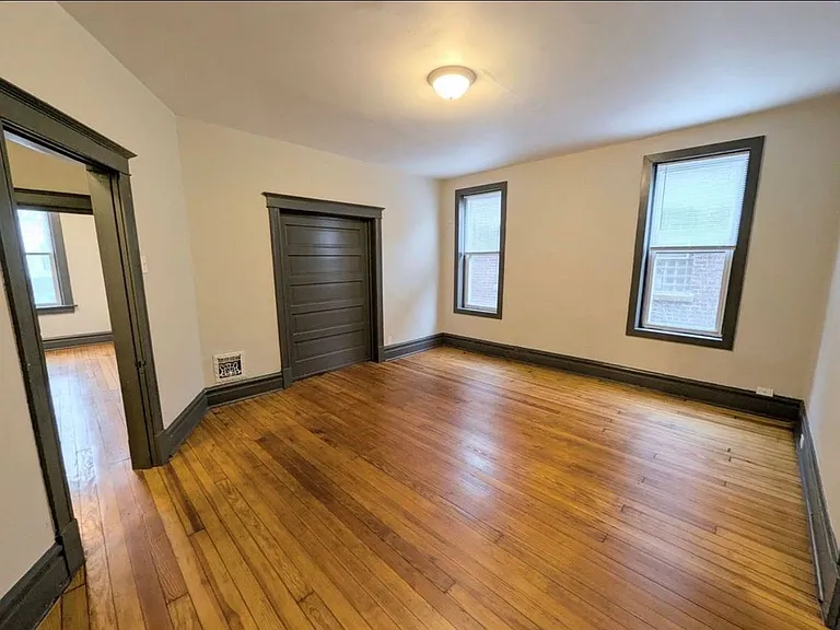 3649 Nebraska Ave #2F — Photo 1
