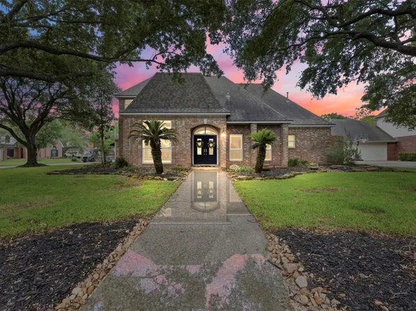 14707 Sandy Creek Dr, Houston, TX 77070