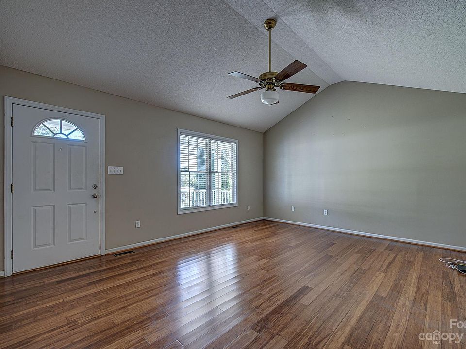 2931 Greenleaf Rd Clover SC Zillow