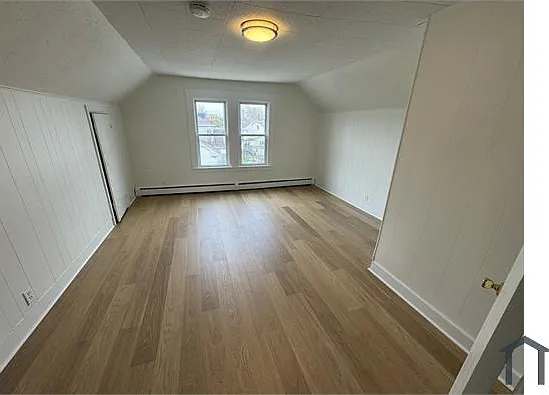 1 bed, 500 sqft, $2,300 — Photo 3