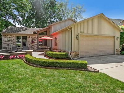 14046 Coldwater Dr, Sterling Heights, MI, 48313