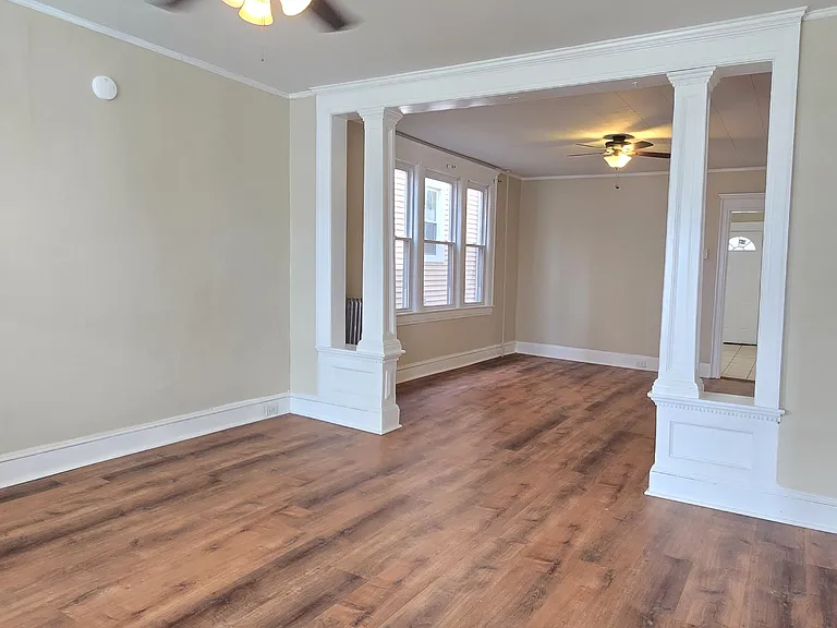 543 N Sumner Ave — Photo 3