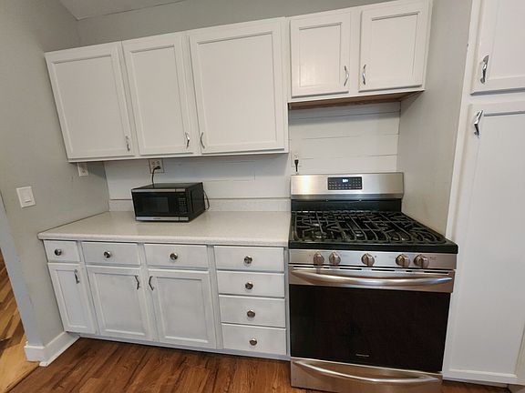 12th image of this home