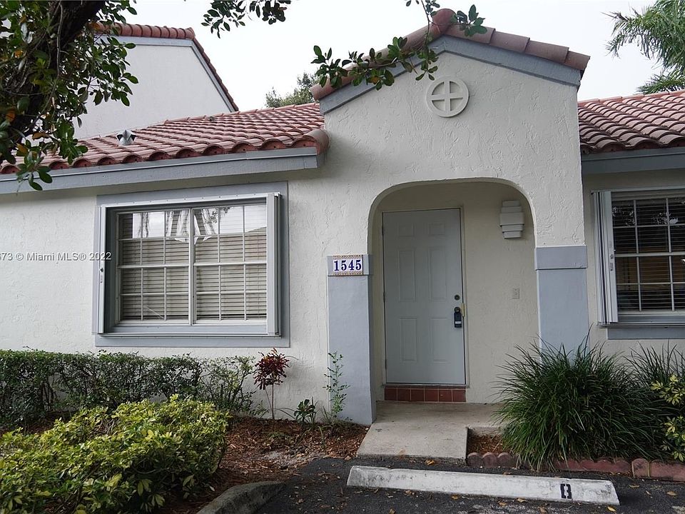 1st image of 1545 Springside Dr