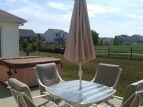 2nd image of 25201 Ramblehurst Dr