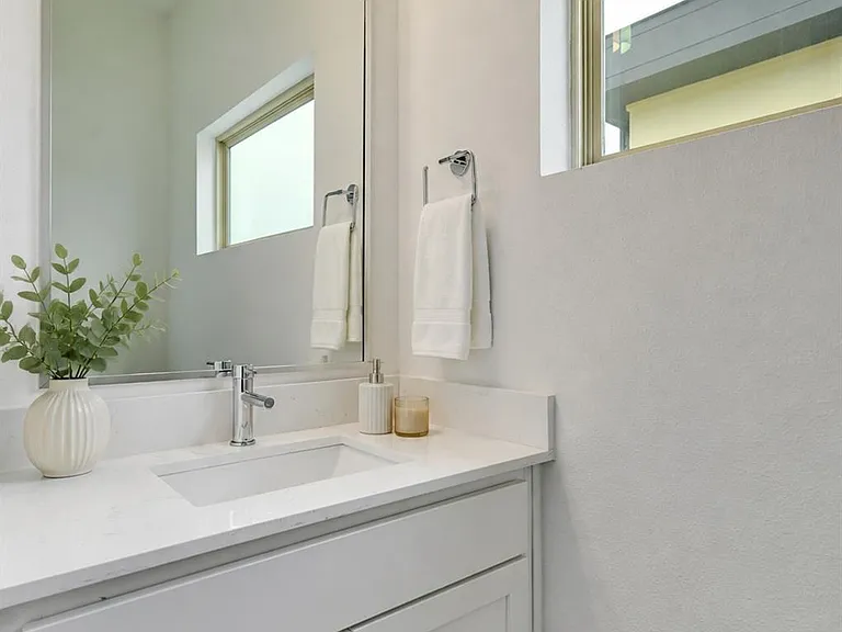 5315 La Crosse Ln #8 — Photo 18