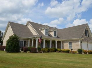 19 Windermere Bnd, Cartersville, GA 30120