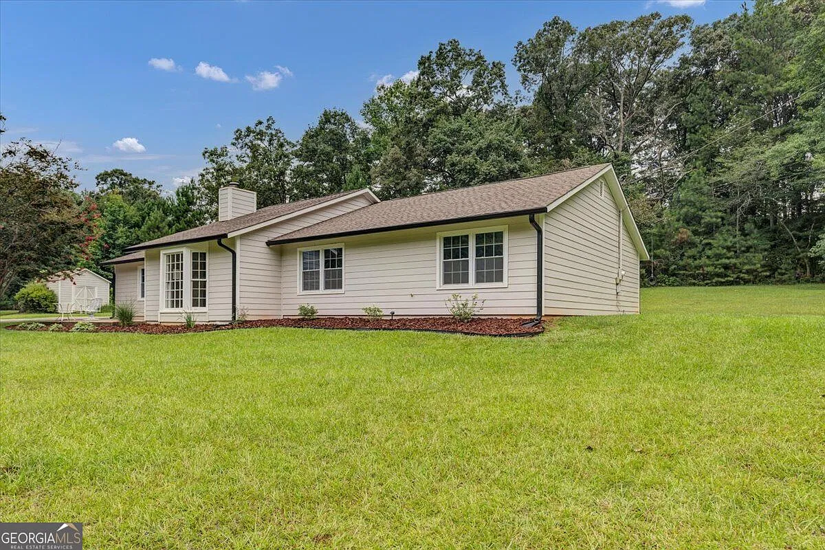 3 bed, 2.0 bath, 1874 sqft, $2,800 — Photo 4