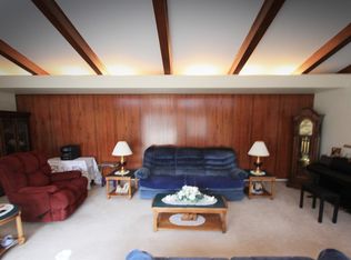 100 Moyne Dr, Abilene, KS 67410