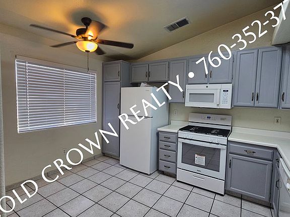 2nd image of 931 Establo St
