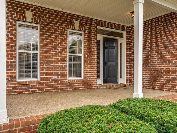 2nd image of 1910 Bunbury Ct