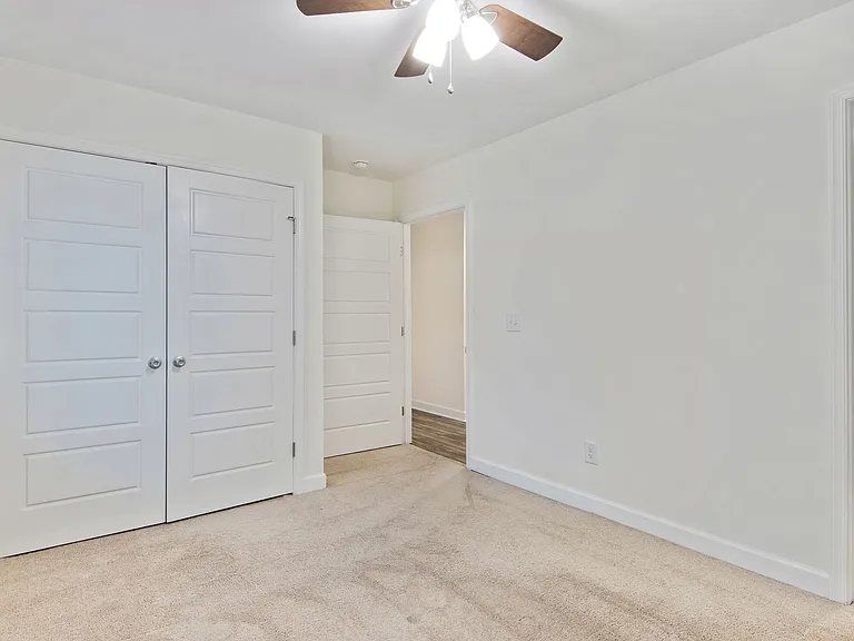 108 Brickyard Ln — Photo 5