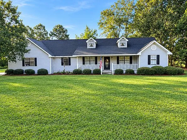 3072 Hutchinson Parrish Rd, Adel, GA 31620