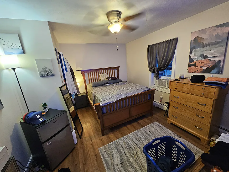 3 Sprague Ln
