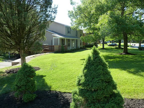 3rd image of 7442 Briarpatch Ln