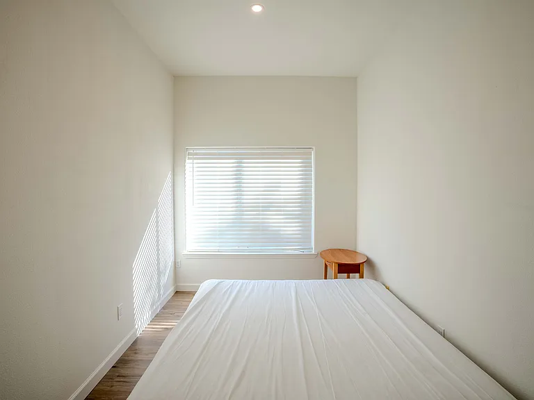 300 Main St #209 — Photo 12