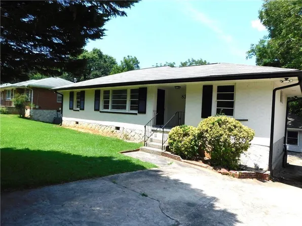 836 Spring Valley Dr, Forest Park, GA 30297