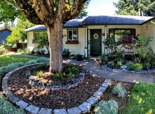 15817 SE Kelly St, Portland, OR 97236