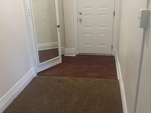 3rd image of 112 Anderson Pl APT 5