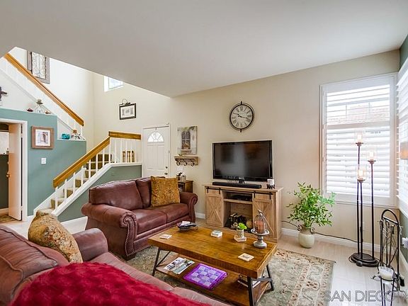 3rd image of 11050 Creekbridge Pl