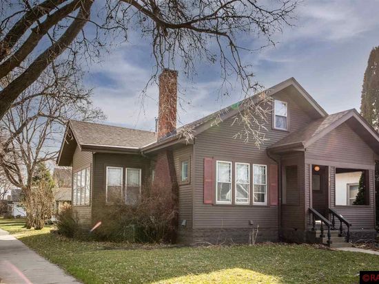 303 Nicollet Ave North Mankato Mn 56003 Mls 7026563 Zillow