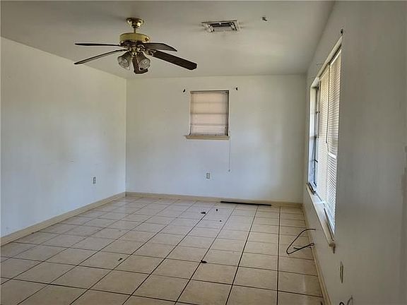 2nd image of 11133 Prentiss Ave