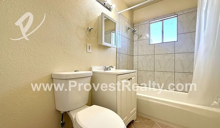 15034 Sequoia St #B — Photo 10